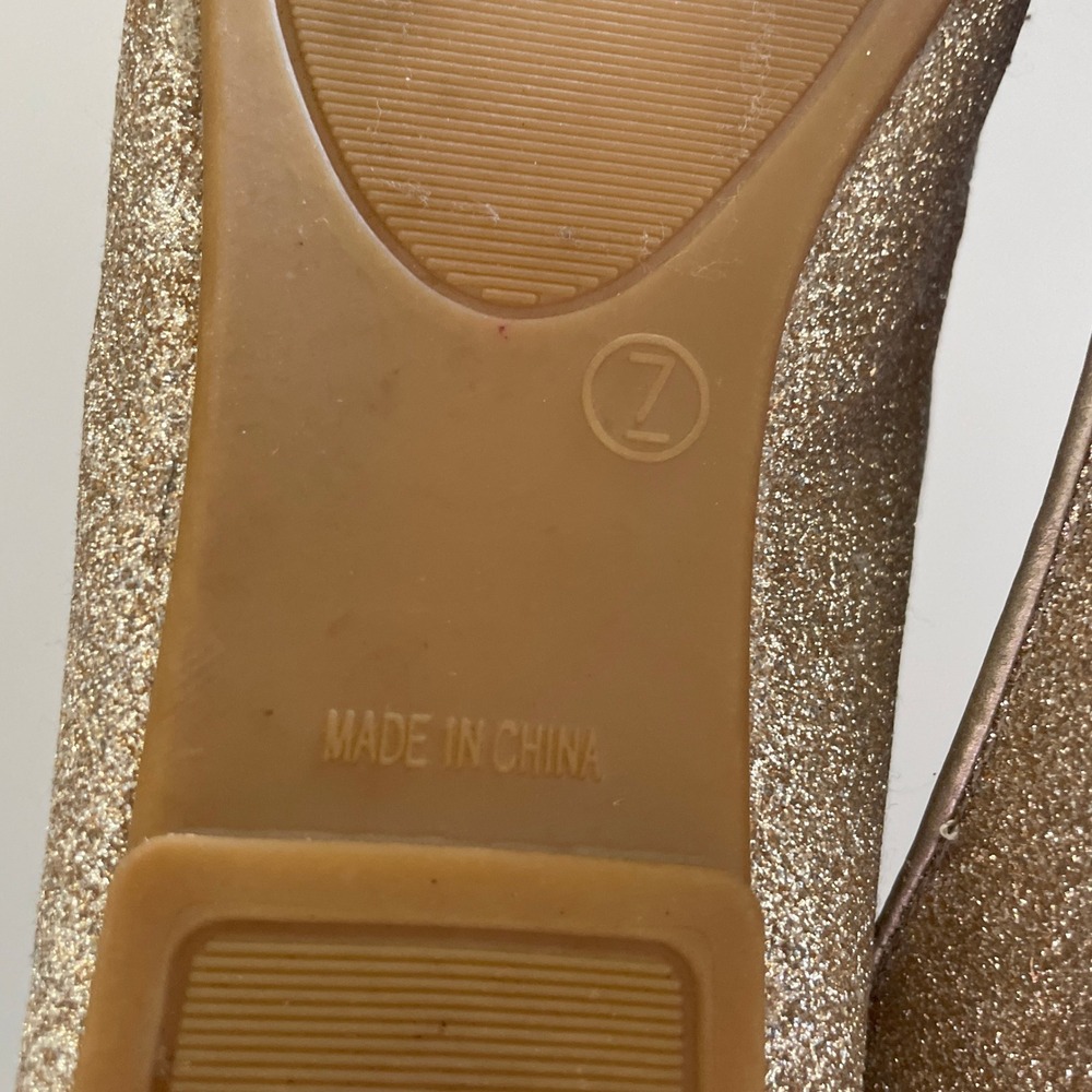 Gold Glitter Ballet Flats Womens Size 7 Sparkly Minimalist New York & Co Y2K 90s - Picture 3 of 8